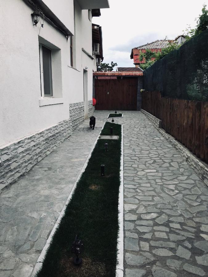 Guest House Grahlyov サパレヴァ・バニャ エクステリア 写真